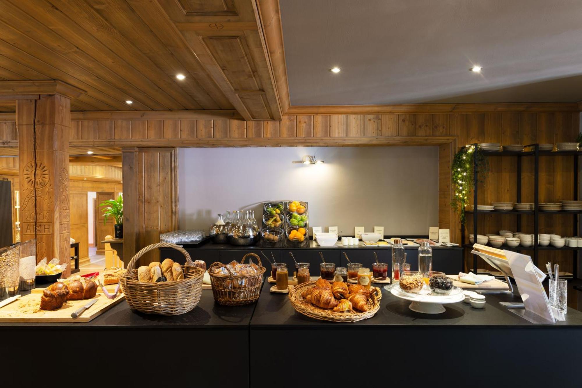 Hotel Restaurant Spa Les Jardins De Sophie 종루프 롱지메르 외부 사진