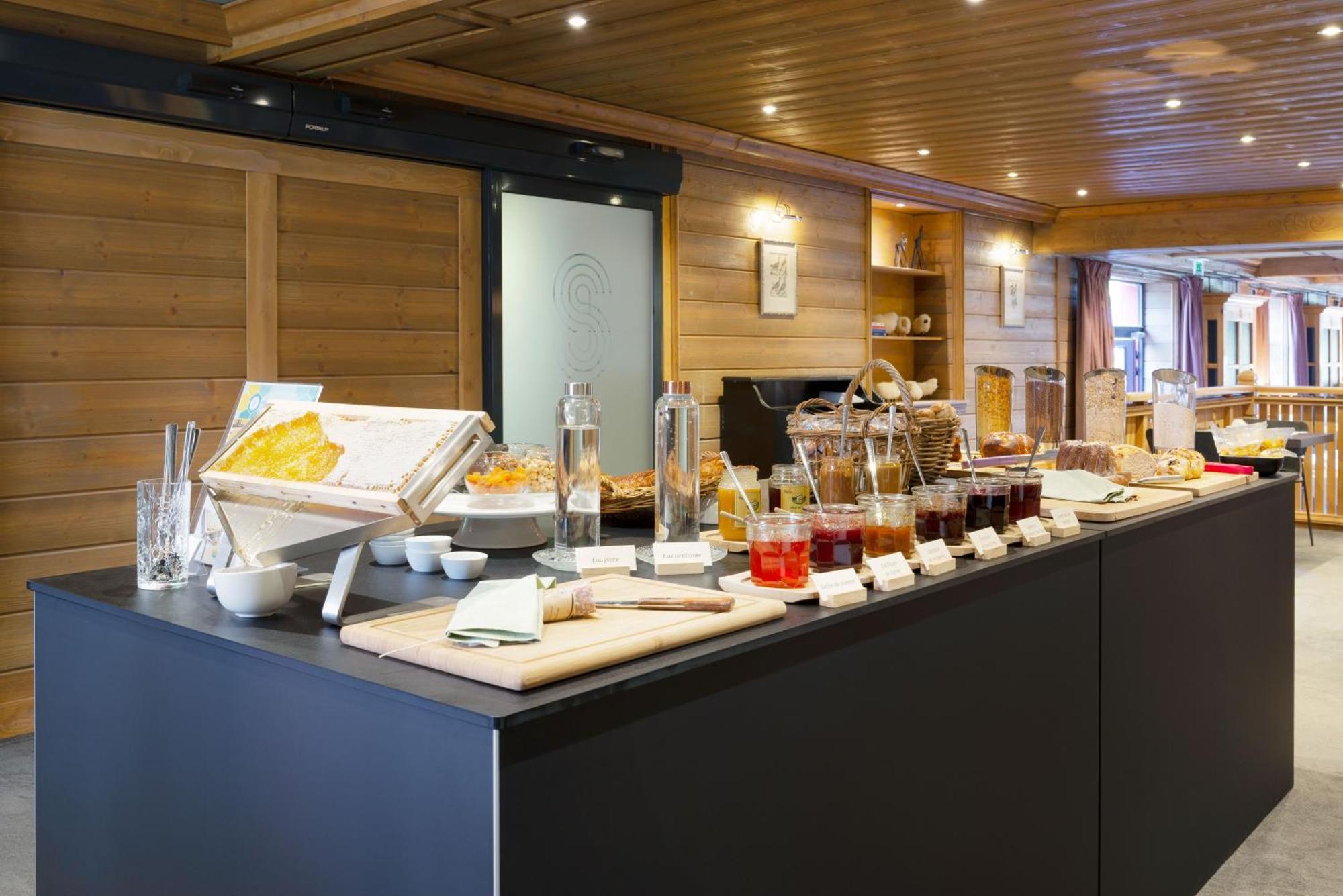 Hotel Restaurant Spa Les Jardins De Sophie 종루프 롱지메르 외부 사진