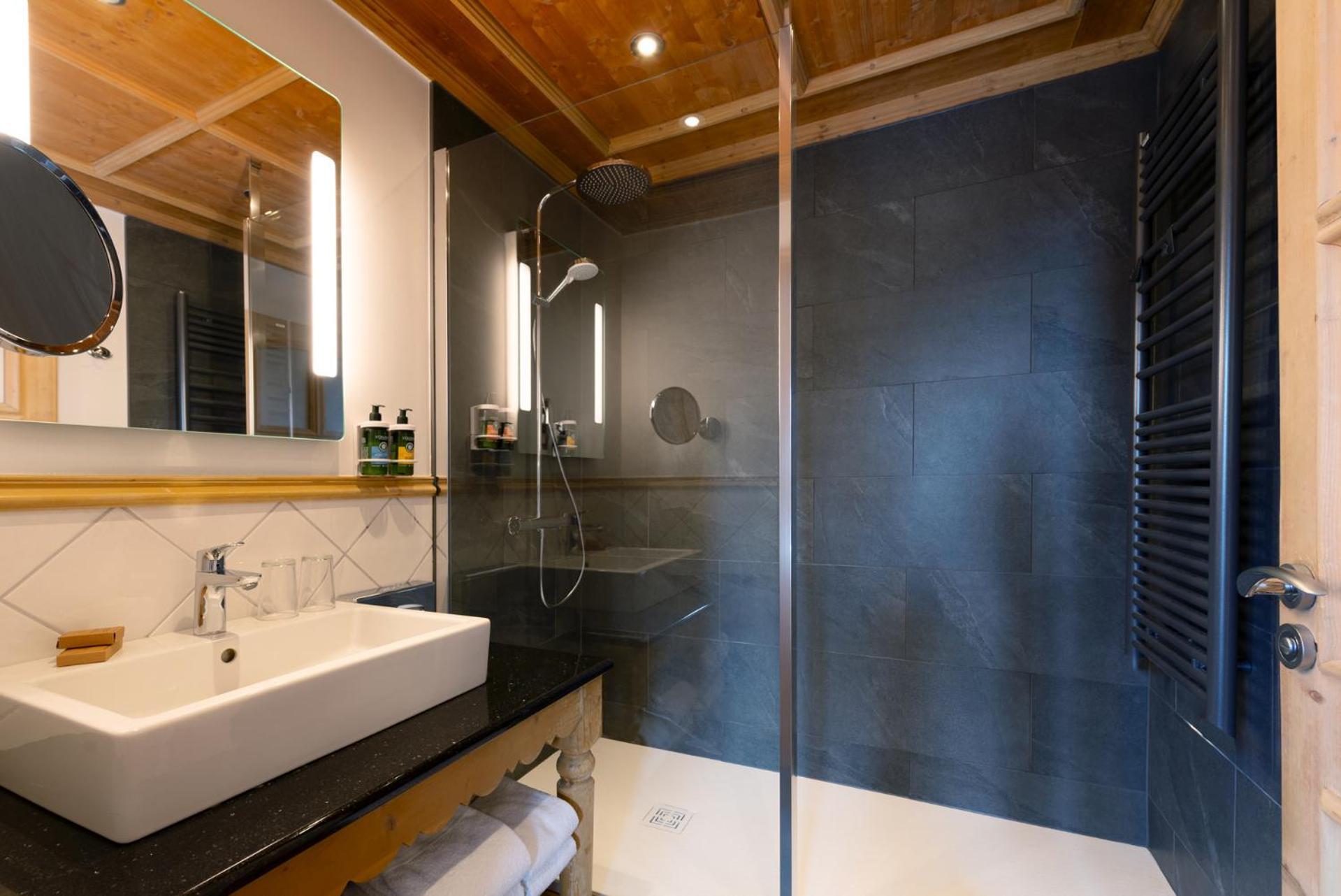 Hotel Restaurant Spa Les Jardins De Sophie 종루프 롱지메르 외부 사진