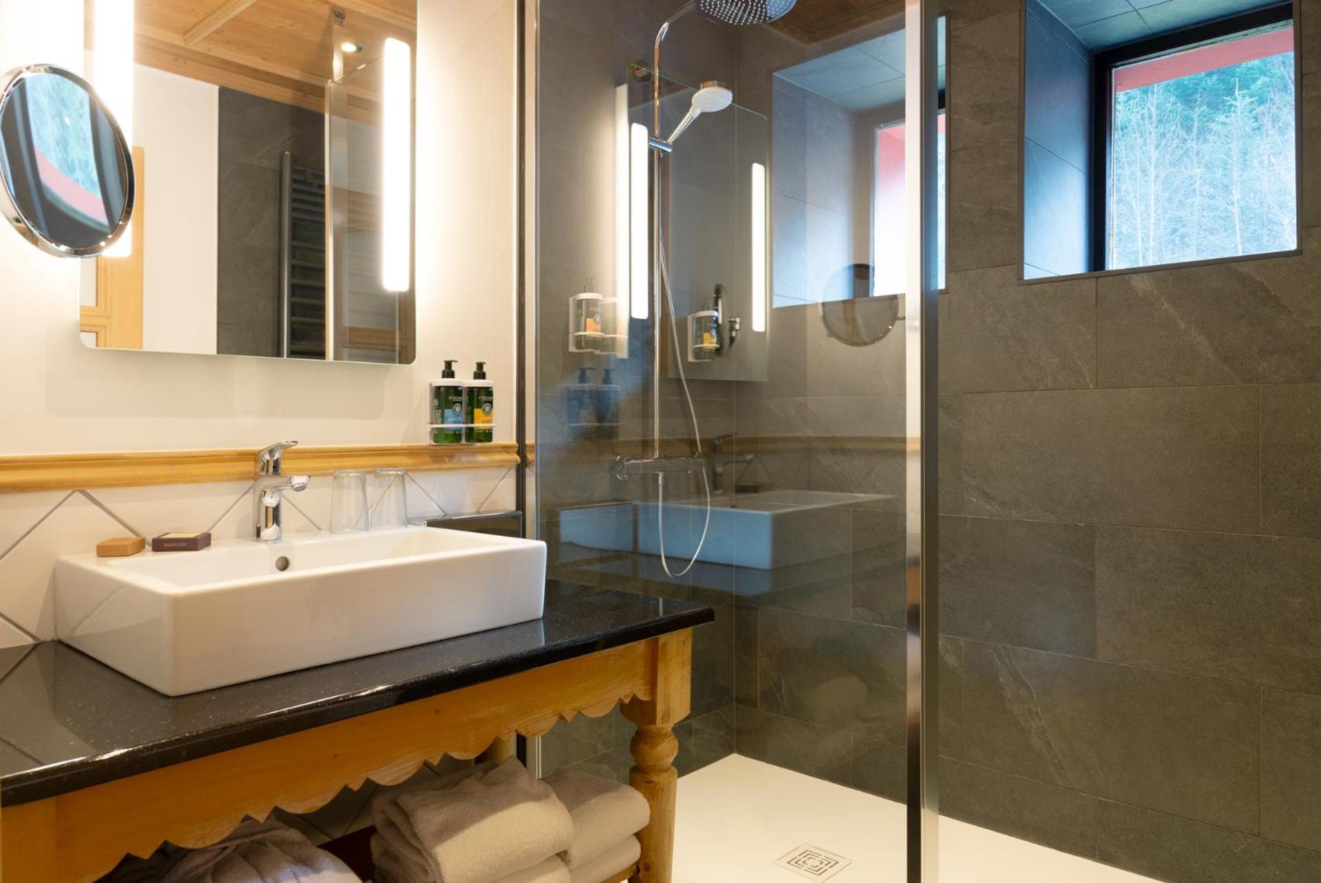 Hotel Restaurant Spa Les Jardins De Sophie 종루프 롱지메르 외부 사진